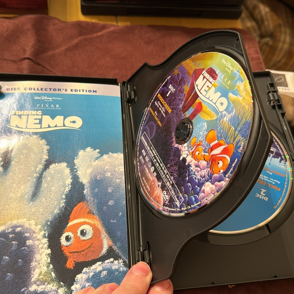 * Finding Nemo - Picture 3 of 3